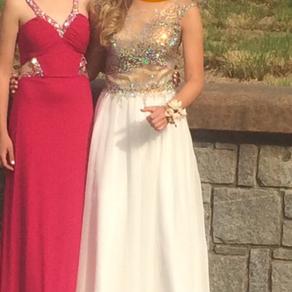 The pink prom dress